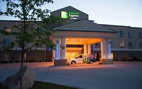 Holiday Inn Express Northwood Ia 2*